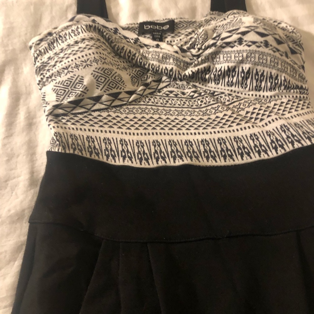 Bebe Aztec Dress - Picture 3 of 5